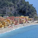 Ferienhaus Casa Saracena Fronte Mare Varigotti