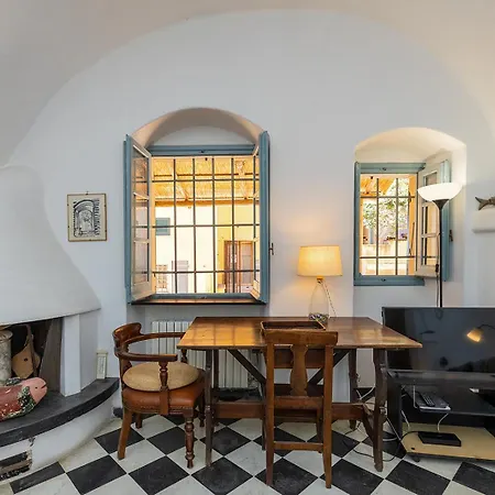 Holiday home Casa Saracena Fronte Mare *