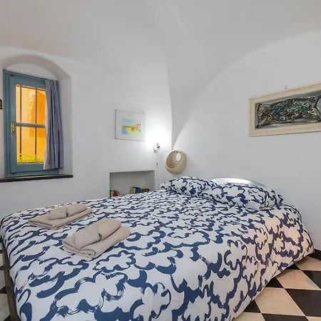 Holiday home Casa Saracena Fronte Mare Varigotti