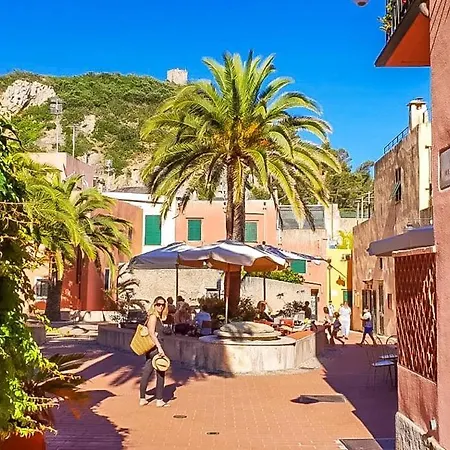 Holiday home Casa Saracena Fronte Mare