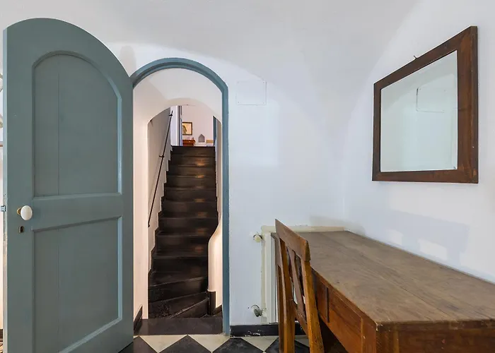 Casa Saracena Fronte Mare Tatil Evi Varigotti
