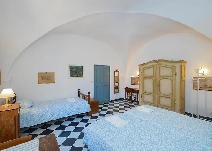 Casa Saracena Fronte Mare Vakantiehuis *